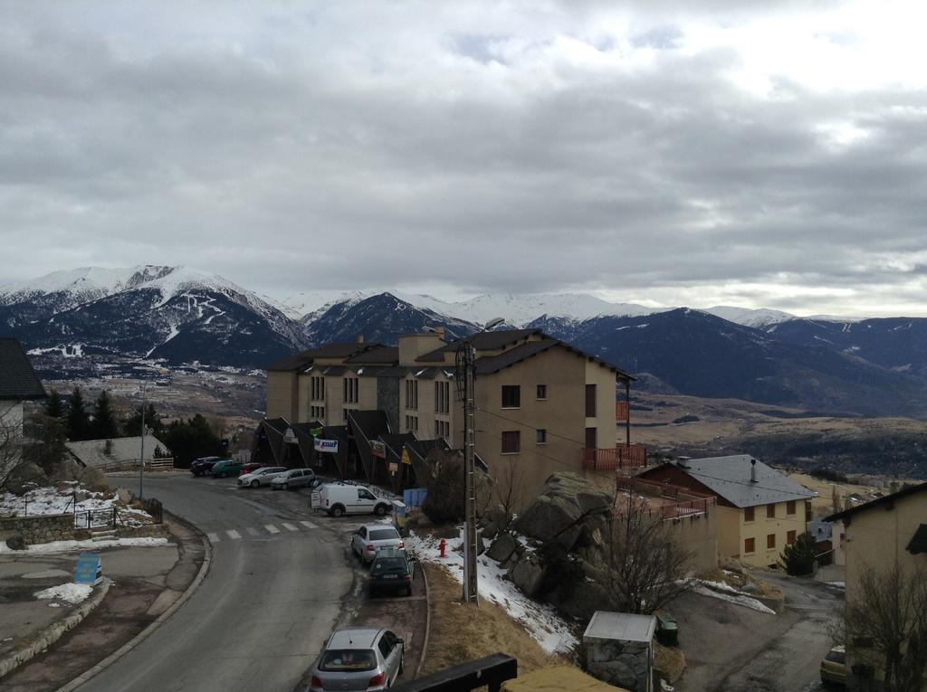 Le Trebens Centre Ville A 150M Du Telecabine Font-Romeu-Odeillo-Via Rum bild